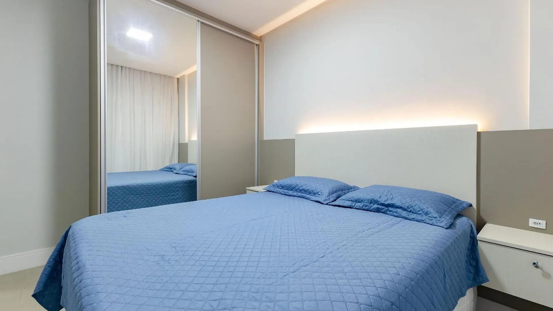 Apartment Apartamento Finamente Mobiliado Com Area De Lazer E Vista Mar Bombinhas